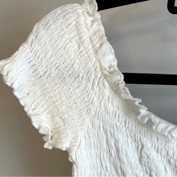 Very vintage Zaful Frilled Off The Shoulder Smocked Crop Top Women's Size L/XL - Picture 3 of 8